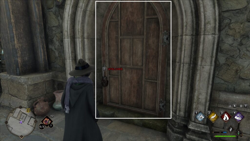 Level 1 Lock door in Hogwarts Legacy